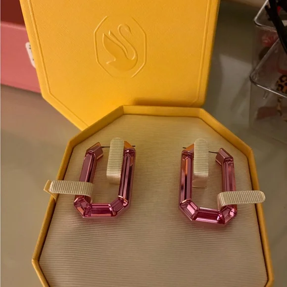 Swarovski Lucent Pink Hoops - new in box - Picture 2 of 4